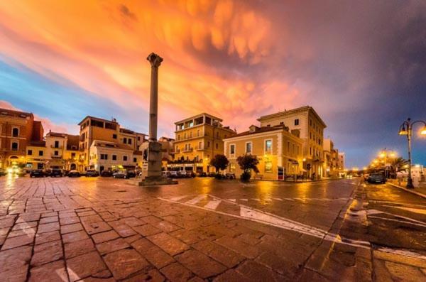 Night On Board Hotel La Maddalena  Exterior photo